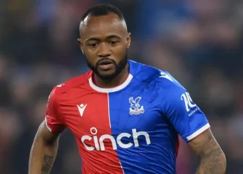 Leicester Sign Palace Forward Ayew for £5m
